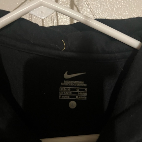 Robin Ruth Black Ribbed Beanie - Picture 8 of 9